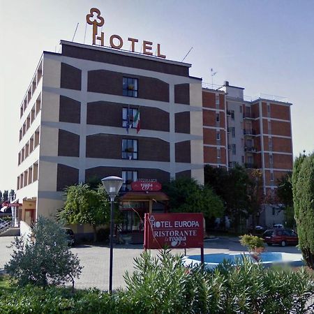 Hotel Europa Milano Rosate Zewnętrze zdjęcie